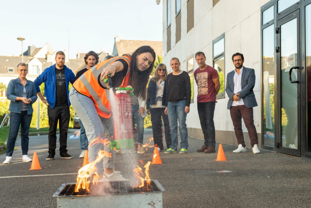 manipulation d'extincteurs