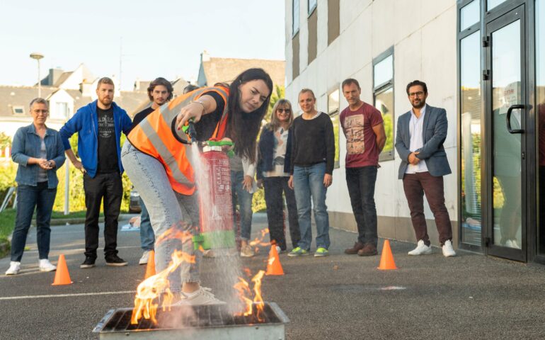 manipulation d'extincteurs