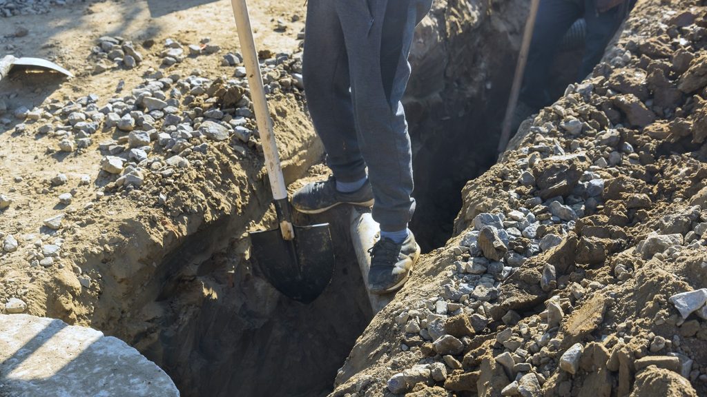 travaux de fouille en tranchée
